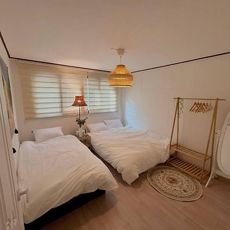 Ella Homestay Seoul Exteriör bild