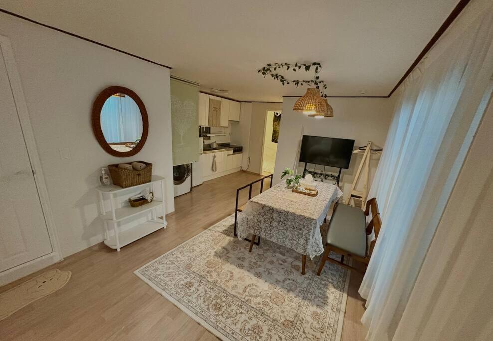 Ella Homestay Seoul Exteriör bild